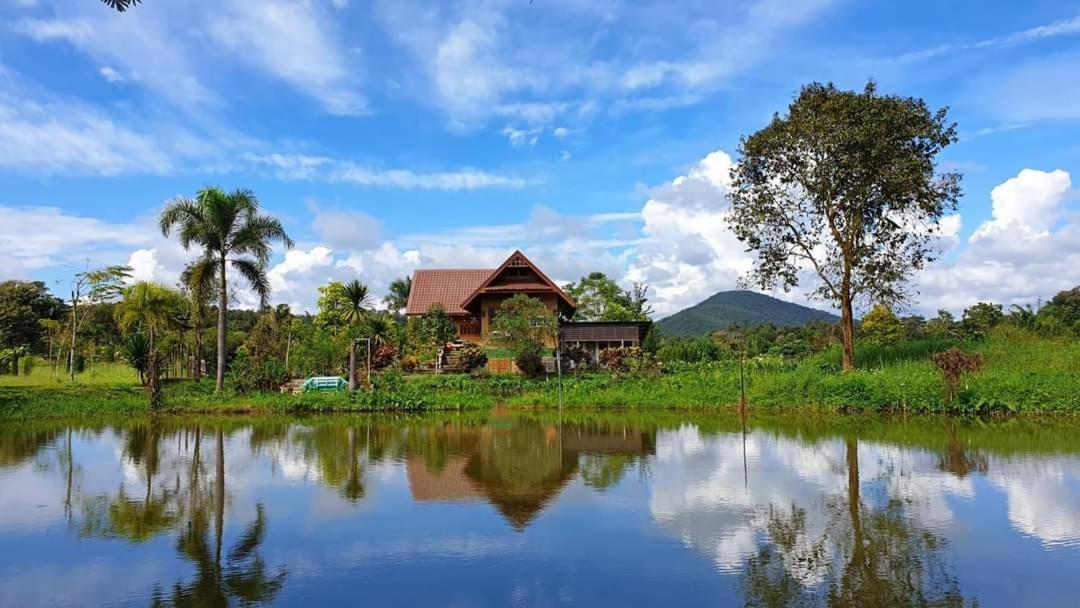 Homdoiintr Farmstay ฮ่อมดอยอินทร์ ฟาร์มสเตย์ Ban Huai Kaeo Zewnętrze zdjęcie