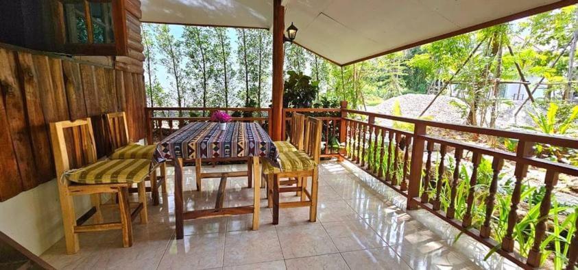 Homdoiintr Farmstay ฮ่อมดอยอินทร์ ฟาร์มสเตย์ Ban Huai Kaeo Zewnętrze zdjęcie