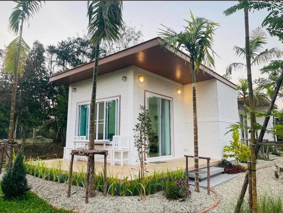 Homdoiintr Farmstay ฮ่อมดอยอินทร์ ฟาร์มสเตย์ Ban Huai Kaeo Zewnętrze zdjęcie